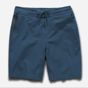 Ten Thousand Foundation Short